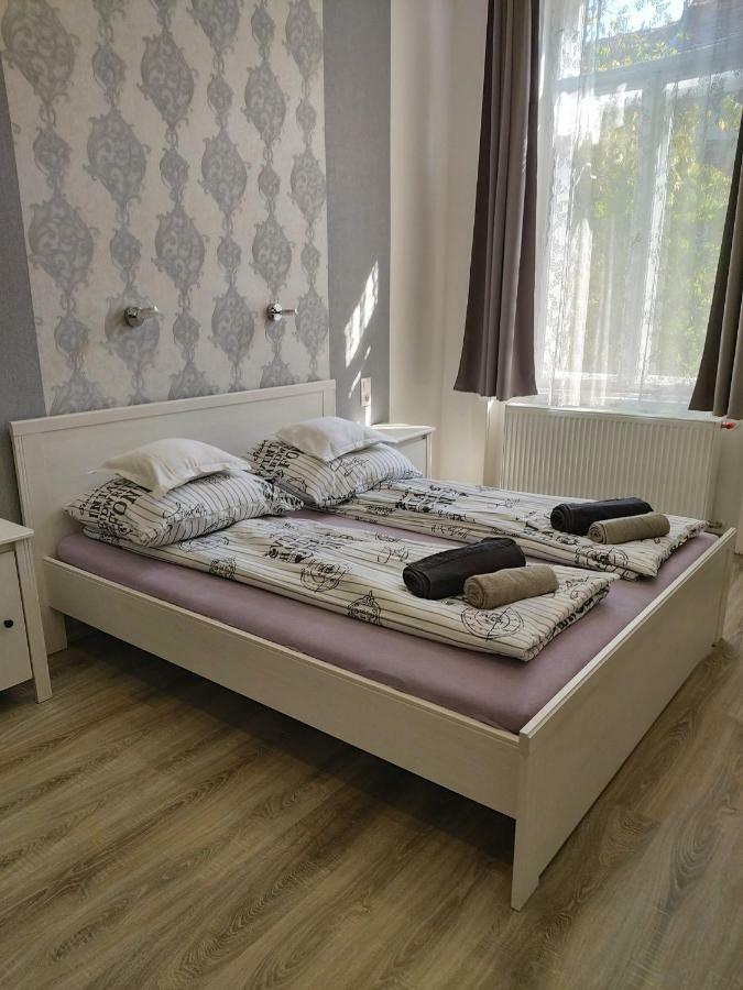 Pompar Belvarosi Apartman 塞格德 外观 照片